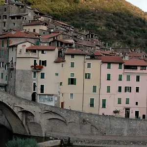 Le Violette Dolceacqua